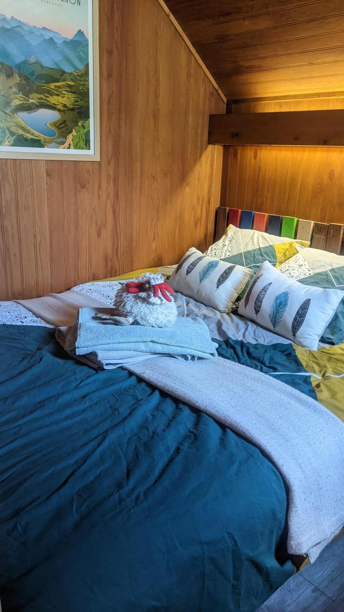 Les Chalets De La Foret D'Issaux Osse-en-Aspe Exteriör bild