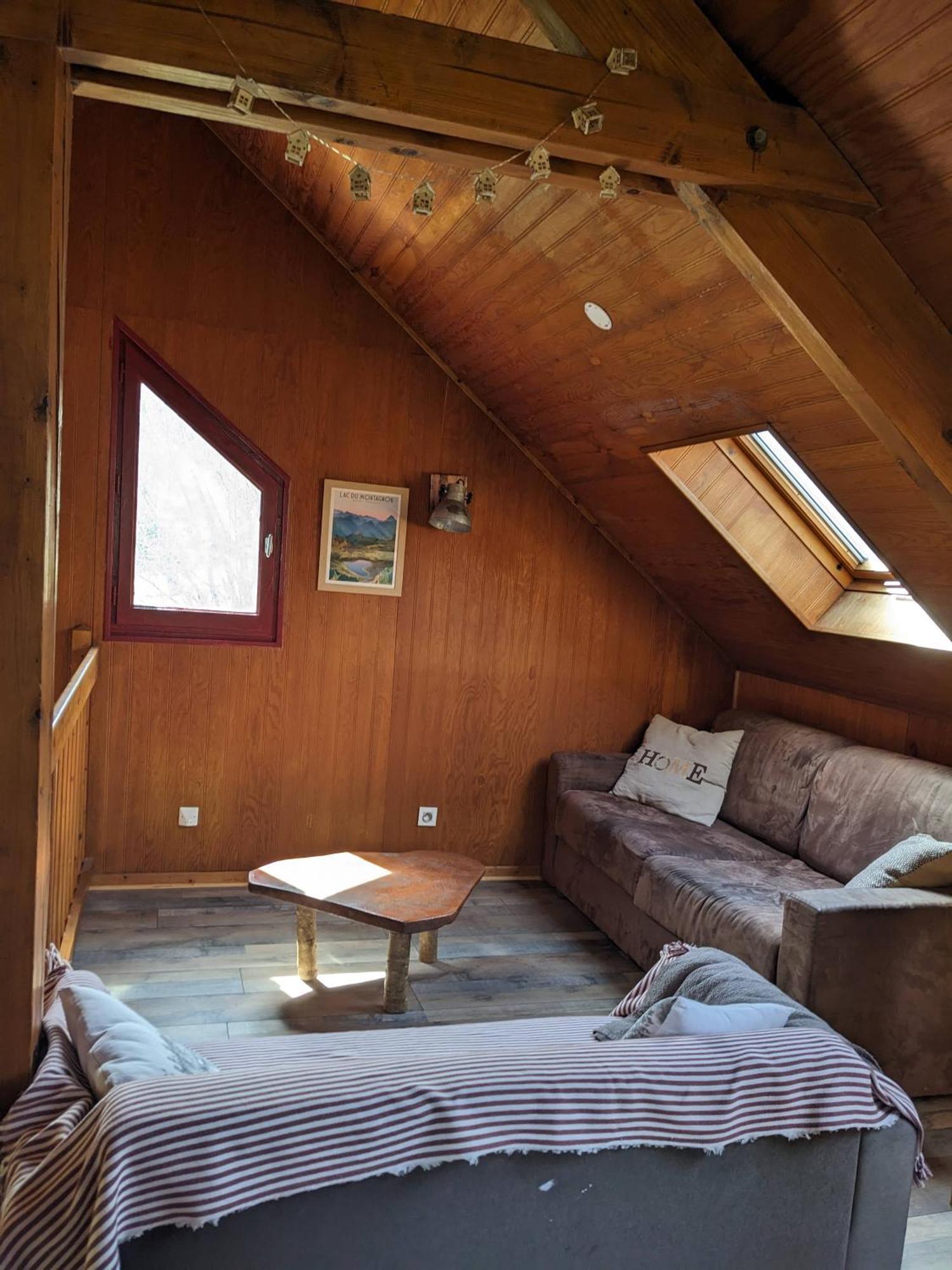 Les Chalets De La Foret D'Issaux Osse-en-Aspe Exteriör bild
